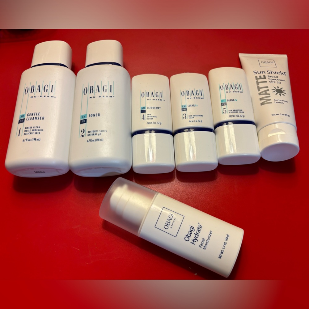 OBAGI Nu-Derm System  Skin-brightening  Kit . Exp 1/26